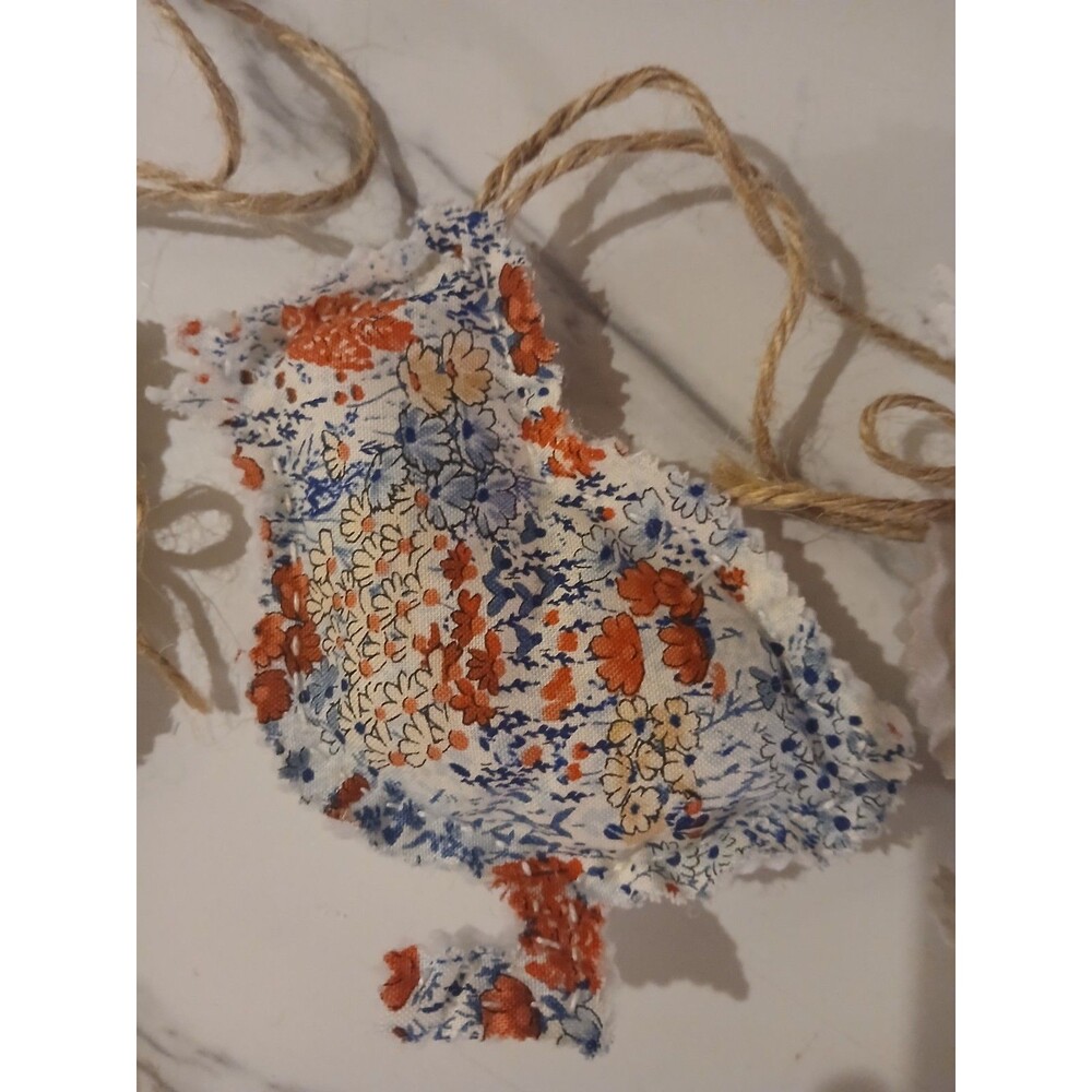 Christmas Ornament Primitive Handmade Gift Country Cottage Chick - Set of 3 - Picture 4 of 5